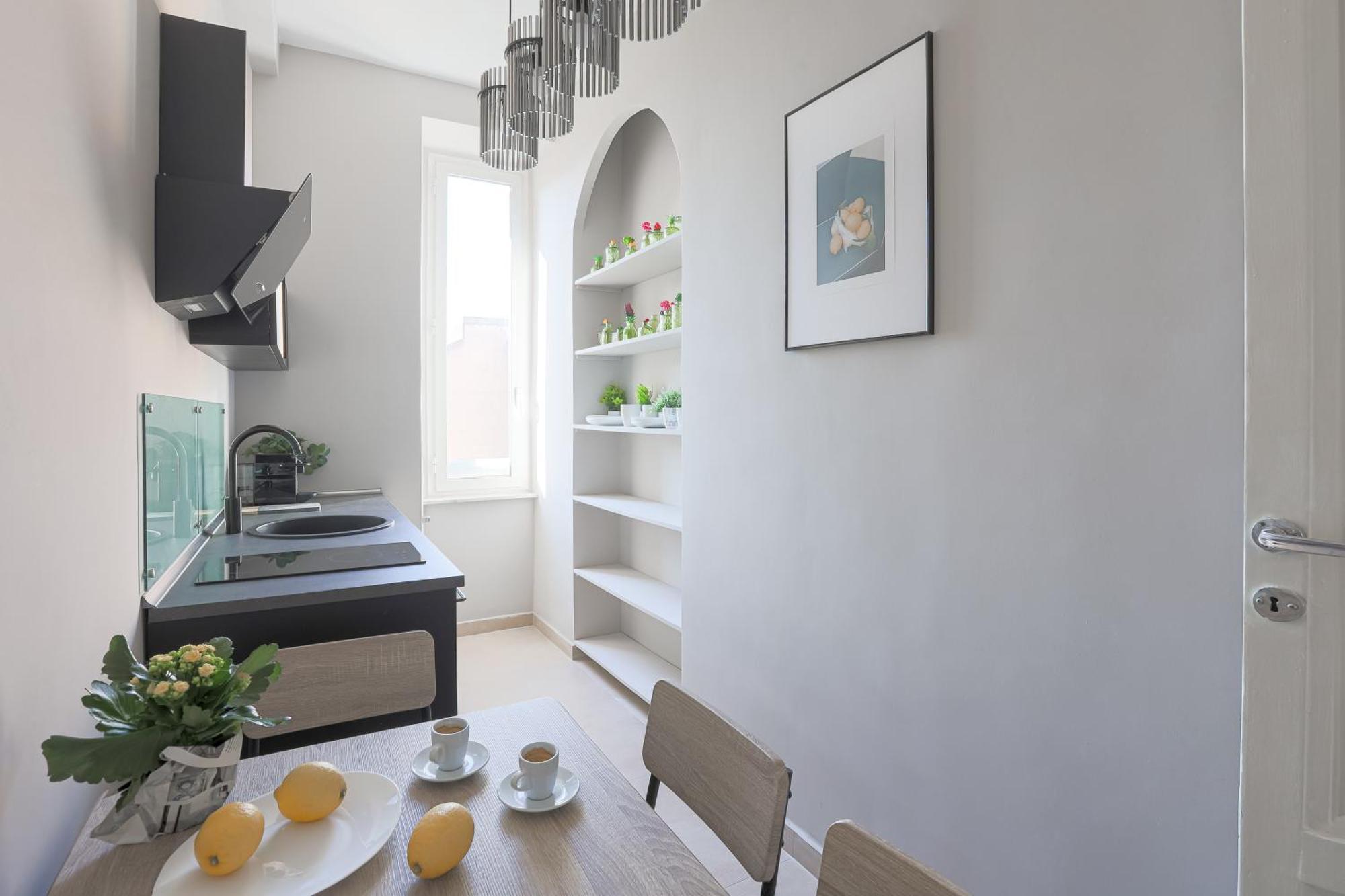 Apartment Piramide Deluxe Rom